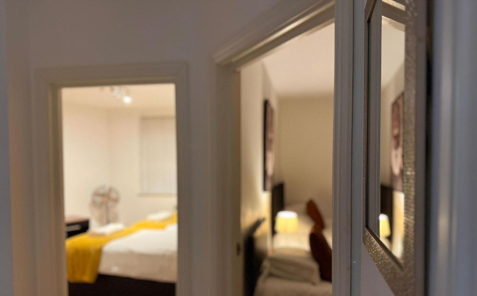 24-7 Secured City Centre Apartments With Free Underground Parking And Wifi Birmingham Exterior foto